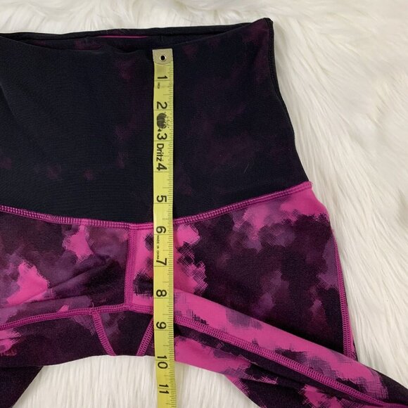 Lululemon Women's Size 2 Blooming Pixie Raspberry Black Sweaty Endeavor Tight - Picture 5 of 10